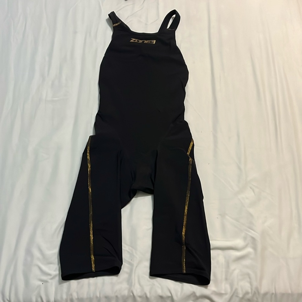 ZONE3 Fast Skin Competitive Swimming Tech Suit Size 28